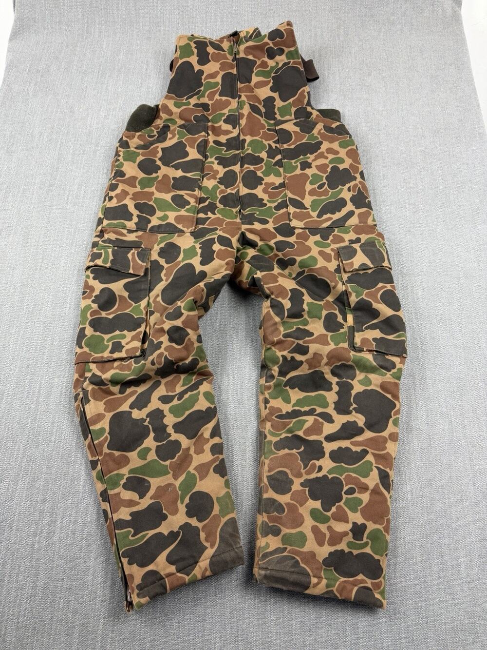Vintage Trophy Club Men's Camo Bibs Medium